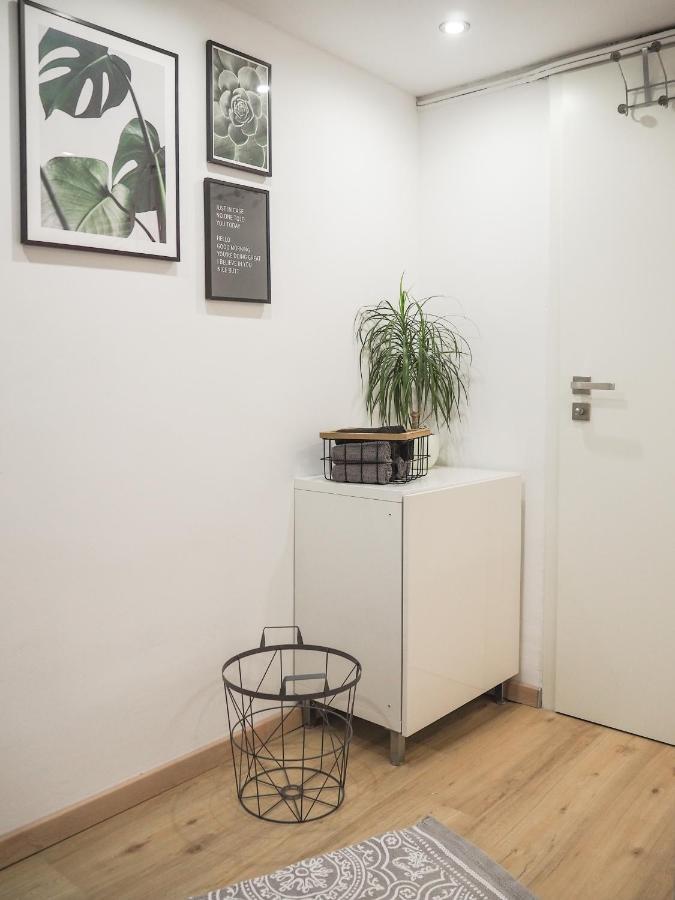 Stylische Wohnung In Ruhiger Lage, Sehr Messenah Латцен Экстерьер фото